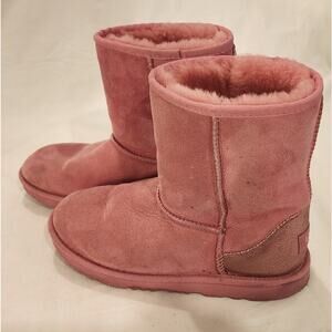 UGG Classic II Pink Glitz Youth Size 6 Boots Shimmer Heel Pink Shearling